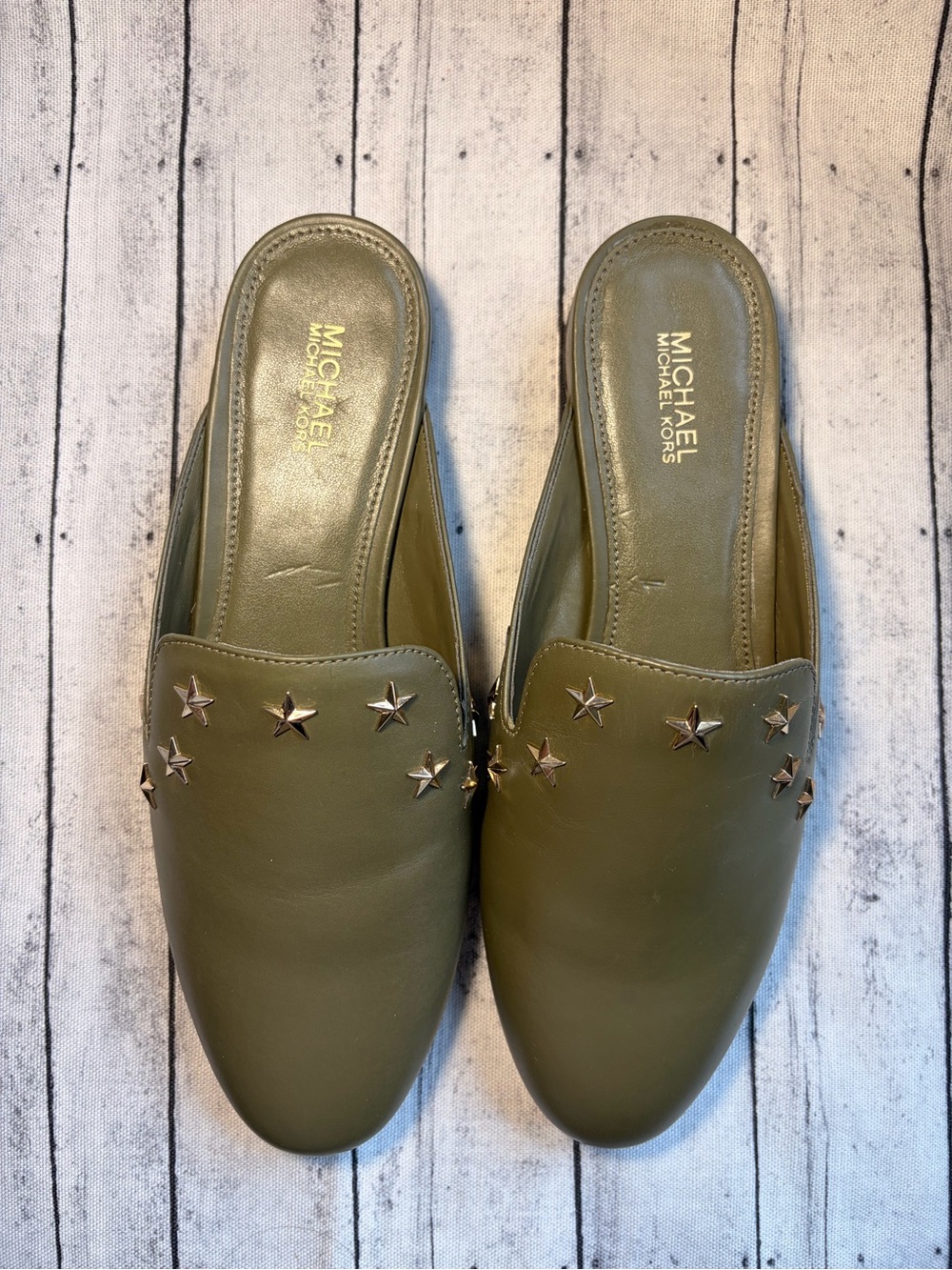 Michael Kors Olive Leather Star Stud Slide Mules - Picture 2 of 8